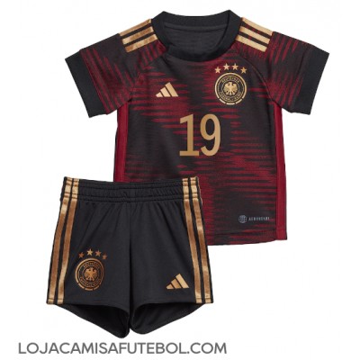 Camisa de Futebol Alemanha Leroy Sane #19 Equipamento Secundário Infantil Mundo 2022 Manga Curta (+ Calças curtas)